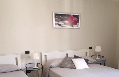 Cosenza Bed & Breakfast | Pet-Friendly CALATA DELLA CORDA with Breakfast & 10/10 Rating