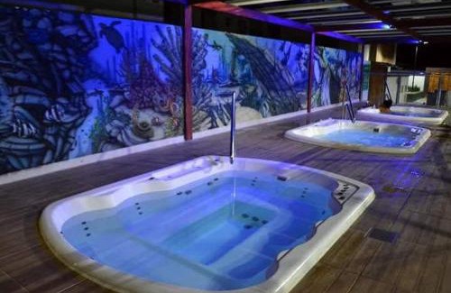 Centro Apartment | Relax at Caldas Novas Aquarius Residence with Pool & Hot Tub