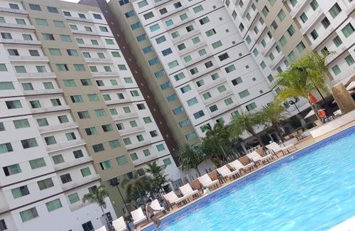 Do Turista Apartment | Relax at Caldas Novas Riviera: Pool, Hot Tub & Breakfast