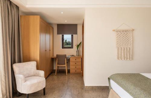 Platanias Town Villa | Pet-Friendly Caldera Platanias Villas with High Guest Ratings