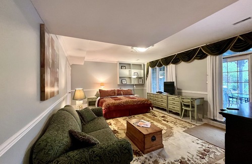 Caledon Bed & Breakfast | Explore Caledon Manor and Country Inn for a Memorable Stay