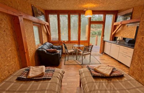 Cannich Ski Chalet | Pet-Friendly Caledonian Glamping: Rated 9/10 by Guests