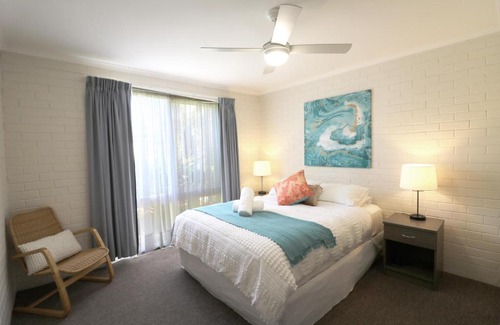 Merimbula Apartment | Family-Friendly Calendo Apartments with Pool Access