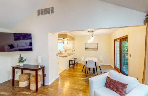 Fort Wayne House | Pet-Friendly Retreat at Calera Court: Rated 10/10 by Guests
