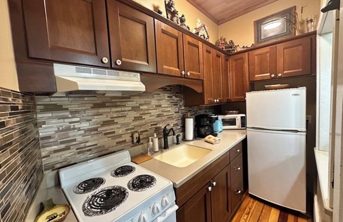 Bryson City Bed & Breakfast | Discover Calhoun House Inn & Suites: 9.6/10 Guest Rated