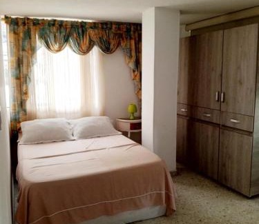 Cali Apartment | Dog-Friendly Stay at Cali Sur Centrar Apto 2 for Families