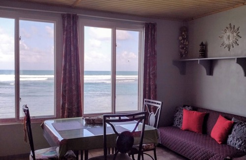 Calibishie House | Exceptional Stay at Calibishie Sandbar with Family Amenities