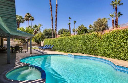 Araby House | California Life: Family-Friendly Retreat with Pool & Pets