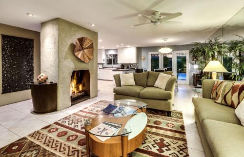 Araby House | California Life: Family-Friendly Retreat with Pool & Pets