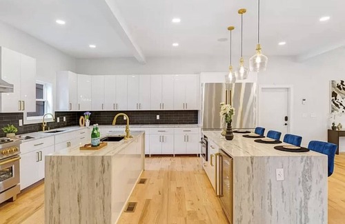 Buckhead House | California Modern Home In Buckhead