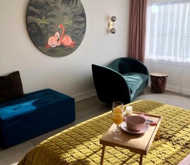 Wenduine Apartment | Oceanfront Retreat at California Suite Wenduine - Rated 8.8