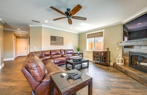Visalia House | Relaxing California Vacation Rental with Private Pool