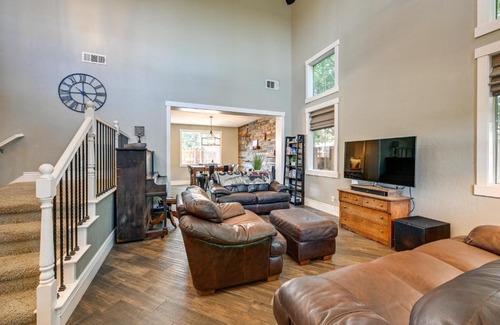 Visalia House | Relaxing California Vacation Rental with Private Pool