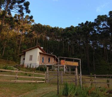 Goncalves Ski Chalet | Caliluma: Pet-Friendly Retreat with Breakfast & Eco Amenities