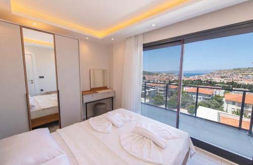 Cesme Apartment | Family-Focused Çalış Suites Hotel with Oceanfront Views