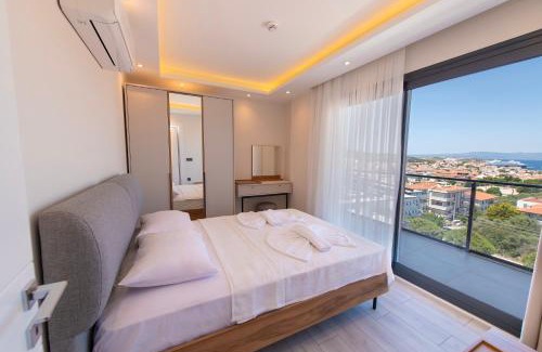 Cesme Apartment | Family-Focused Çalış Suites Hotel with Oceanfront Views