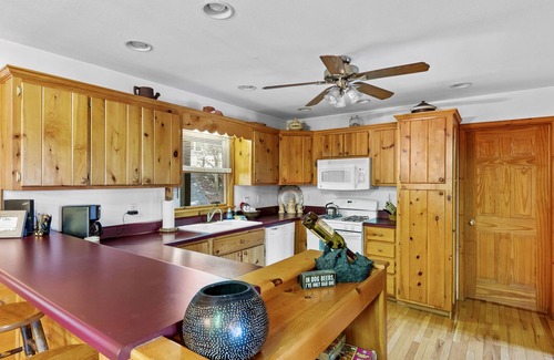 My Mountain Cabin | Experience Call of the Wild in Blue Ridge, GA – Pet Friendly Stays