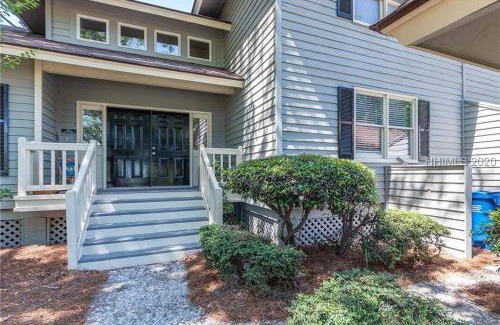 Okatie House | Unwind at Callawassie Island: Free Golf & Family-Friendly Fun