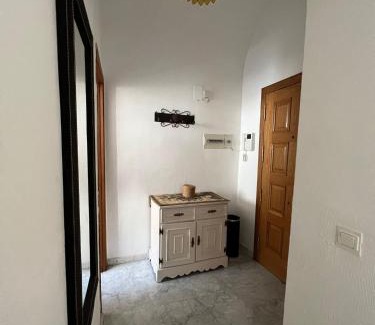 Jewish Quarter Apartment | Discover Calle de la Convalecencia: Pet & Child Friendly Stay