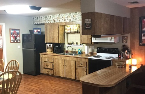 Murchison Cabin | Cozy Callender Lake Cabin: Guest Rated 9.8, Pet-Friendly Getaway