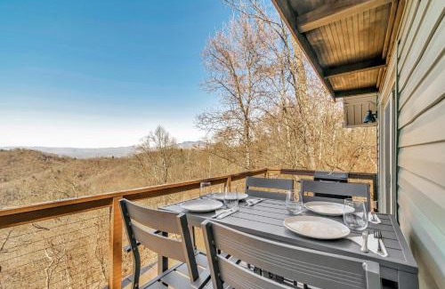 Apple Ridge House | Family-Friendly Retreat at Calling Me Home Hotel