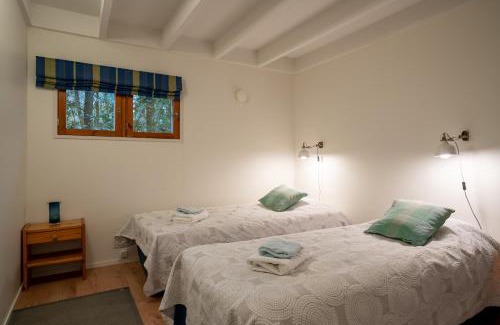 Raseborg Hotel | Explore Calliola: Beachfront Hotel with Pet-Friendly Perks