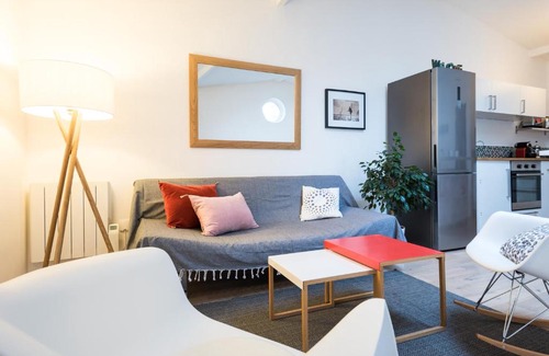 Old Lille Apartment | Relaxing Getaway at Vieux Lille - Rated 9/10 by Guests