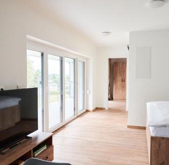 Koetz Apartment | Family-Friendly Calm Apart with Excellent 9.1/10 Ratings