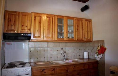 Pylos-Nestoras House | Idyllic Beach House with Ocean View and Pool - 9.8/10 Rated