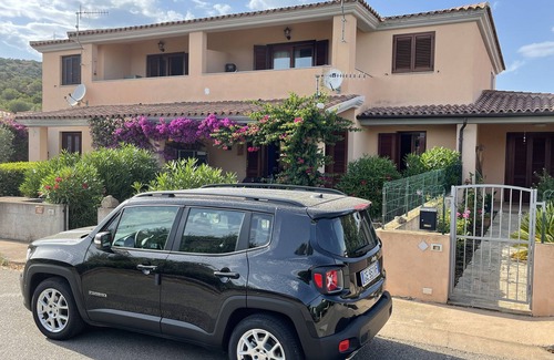 Case Peschiera-Lu Fraili Apartment | Tranquil Apartment with Ocean View, Steps from Beautiful Beaches