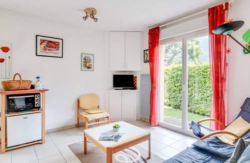 Esquieze-Sere Apartment | Perfect Apartment in Esquièze-Sère for 6 Guests