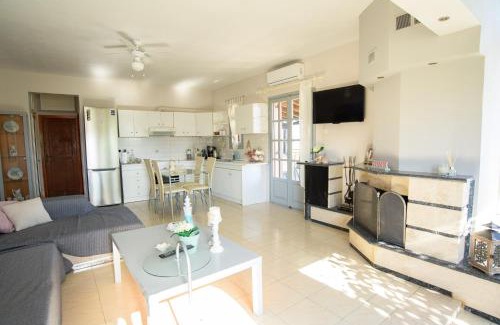 Sozopolis Apartment | Discover Calma Luxury Apartments in Sozopoli, Halkidiki