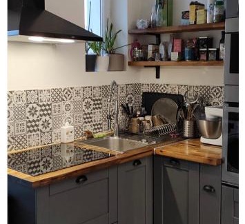 Melun Apartment | Peaceful Stay Just 3 Minutes from Melun Train Station