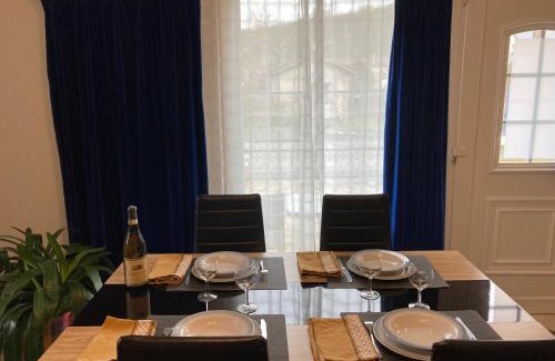 Moret-sur-Loing Apartment | Relaxing Retreat Near Loing and City Center - Family Friendly