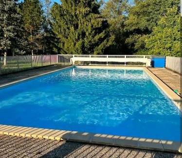 Eloie House | Peaceful Retreat with Pool for Ultimate Relaxation