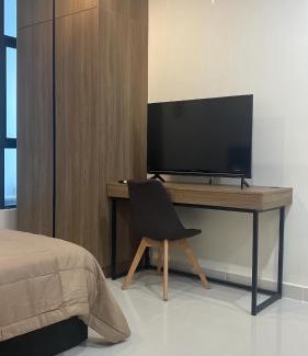 Batu Lintang Apartment | Calming Room, Kozi Square, Kuching City