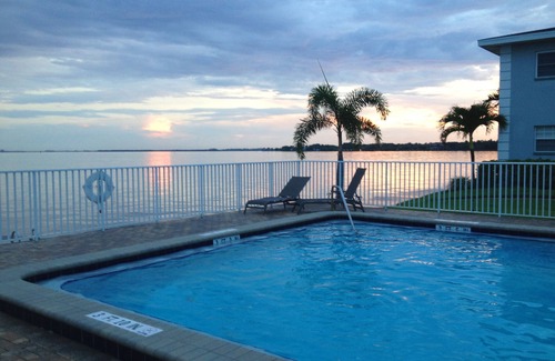 Fort Myers Condo | Riverside Retreat with Pool, Spa & Pet-Friendly Perks