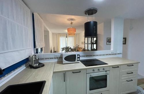Parque Ayala Apartment | Family-Friendly CALU Homes Near Huelin Beach Awaits You