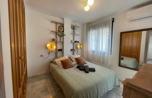 Parque Ayala Apartment | Family-Friendly CALU Homes Near Huelin Beach Awaits You
