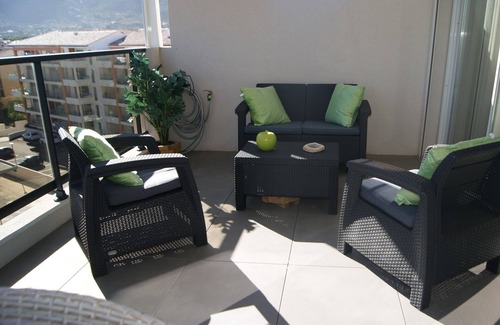 Calvi Apartment | Calvi: Breathtaking Sea/Mountain Views & Ideal Amenities