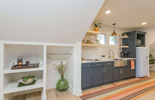 Lockeland Springs House | Calvin Garden Getaway: Guest Rated 10/10, Minutes to Downtown