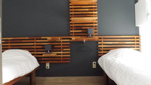 Westouter House | Discover Calypso Massimo: Pet and Child Friendly Retreat