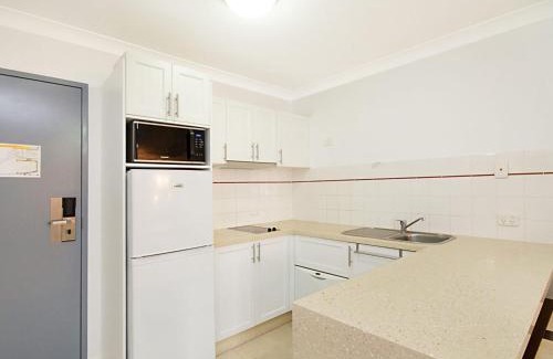 Coolangatta Apartment | Oceanfront Comfort at Calypso Plaza Resort Unit 238