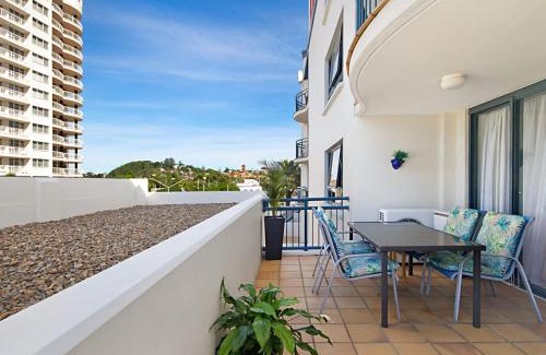 Coolangatta Apartment | Oceanfront Comfort at Calypso Plaza Resort Unit 238