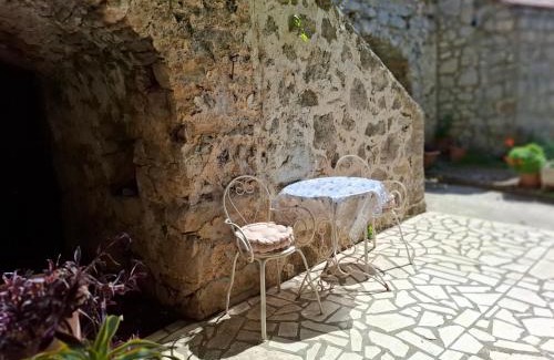 Mljet Apartment | Calypso's Cave: Ideal Retreat for Pet Lovers by the Sea
