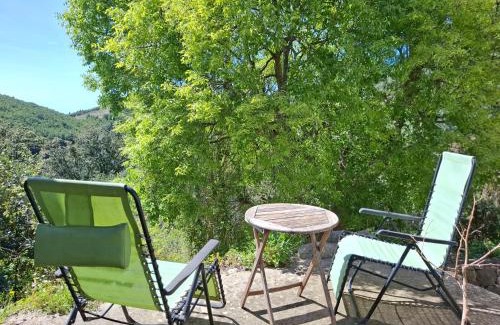 Mljet Apartment | Calypso's Cave: Ideal Retreat for Pet Lovers by the Sea