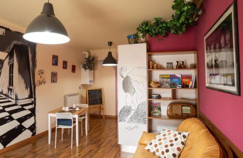L'Aquila Bed & Breakfast | Inviting Camaga Hotel: Pool, Breakfast & Family-Friendly Stay