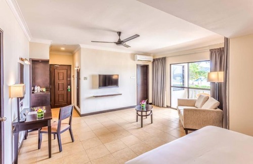 Pantai Tengah Hotel | Discover Camar Resort Langkawi: 4-Star Guest Favorite