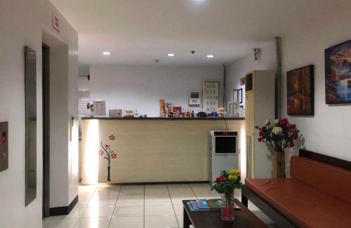 Caloocan Hotel | Discover Family-Friendly Comfort at OYO 1092 Camarin Prime
