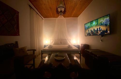 Kamarina House | Idyllic Camarina Sea View: Pet & Child Friendly Retreat